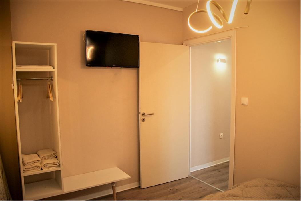 Jukebox Suite 2 Bedrooms - Big Balcony Thessaloniki Exterior foto